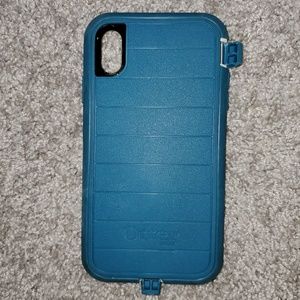 iPhone Xs Max otter box